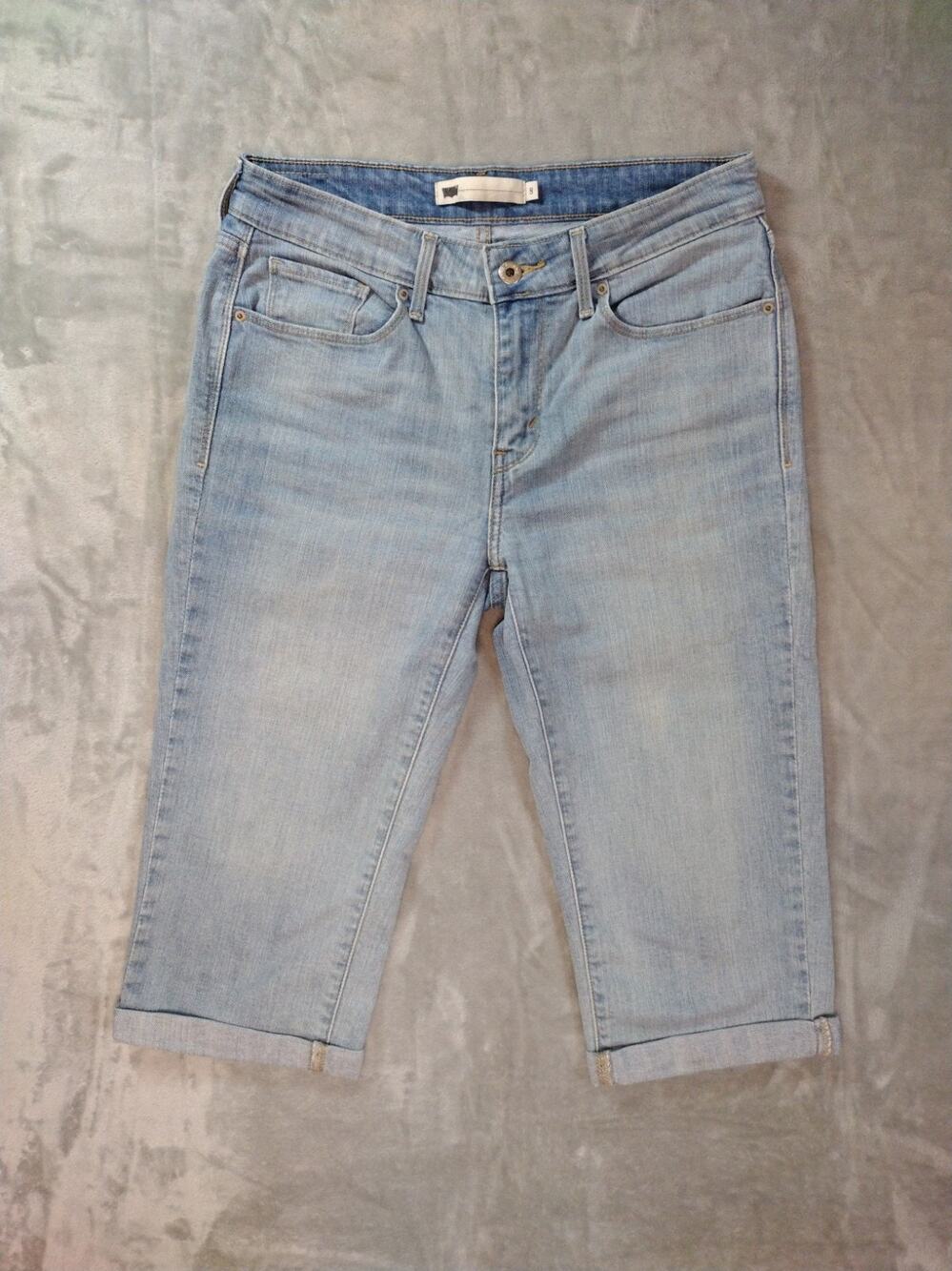 Levi’s Capri Jeans Womens 8 (29×16) Lt. Wash Mid Rise Casual Y2K Normcore Hippie